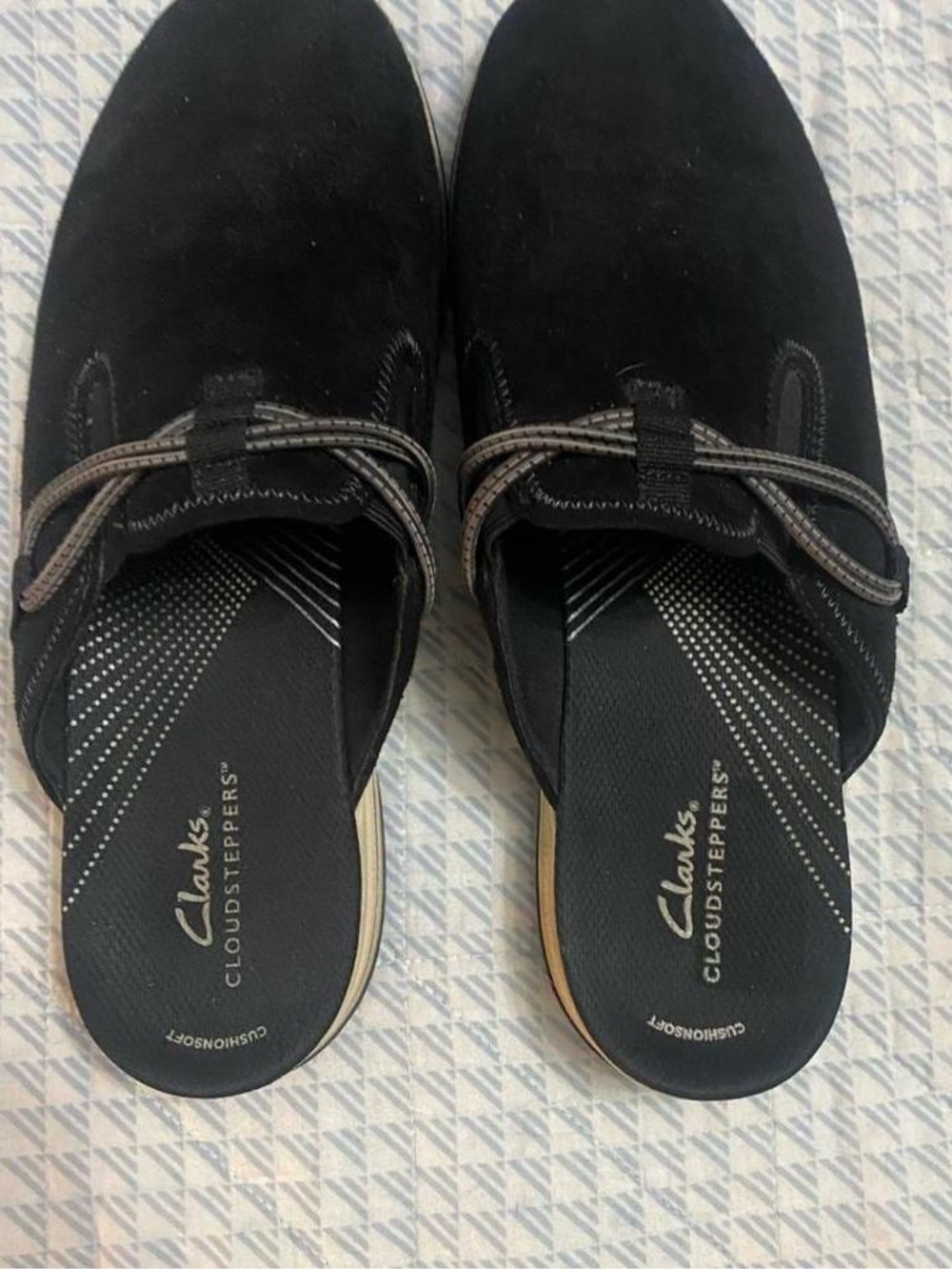 Clarks Black Suede Cloudsteppers Slip-On Mules